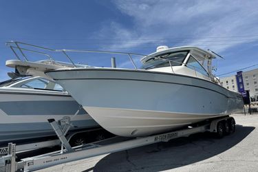33' Grady-white 2018 Yacht For Sale