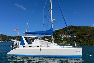 38' Admiral 2010