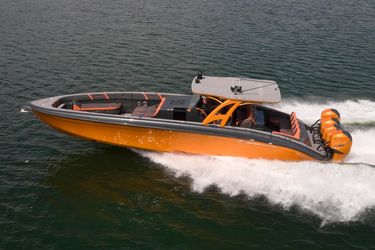 43' Midnight Express 2020