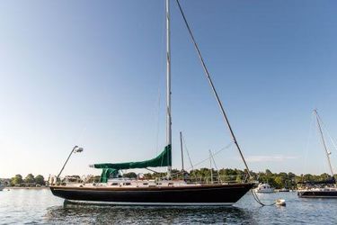 51' Hinckley 1986 Yacht For Sale