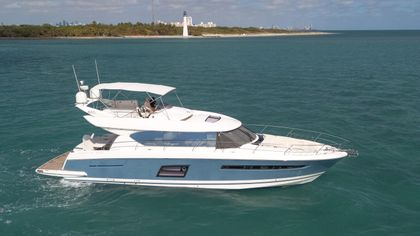 62' Prestige 2014