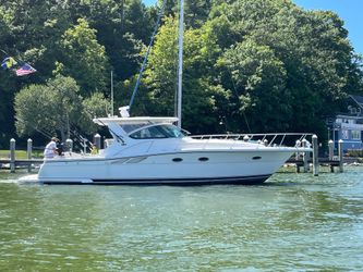 38' Tiara Yachts 2000
