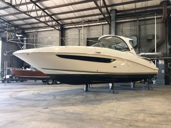 37' Sea Ray 2014