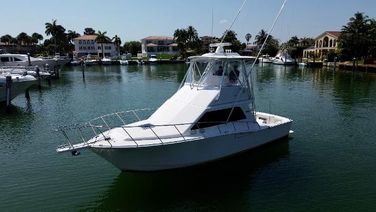 Cabo 35 Flybridge Sportfisher