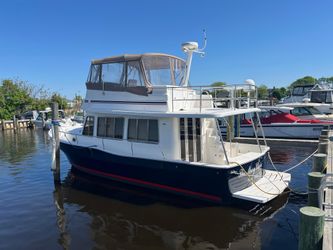 40' Mainship 2005