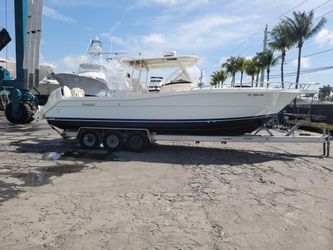 32' Pursuit 2002
