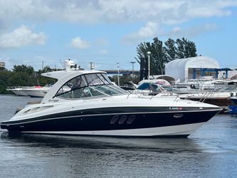 35' Cruisers Yachts 2014 Yacht For Sale