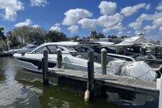 Cruisers Yachts 50 GLS Outboard