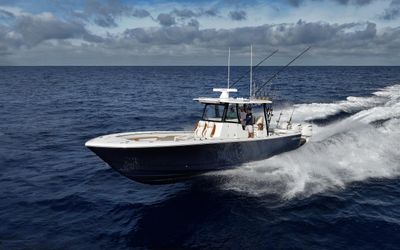 35' Regulator 2025