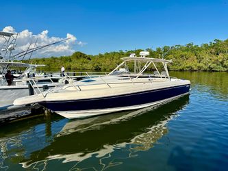 38' Intrepid 2001