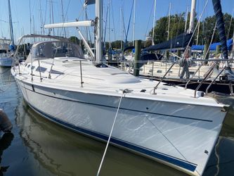 38' Hunter 2007