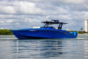 43' Midnight Express 2022