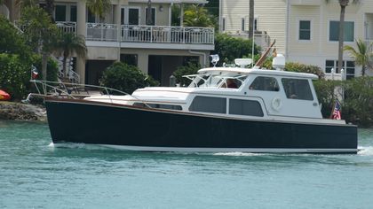 44' Huckins 1999