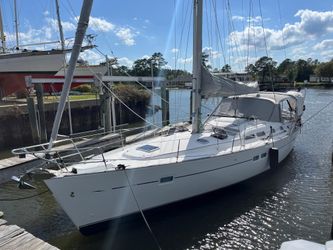 43' Beneteau 2007