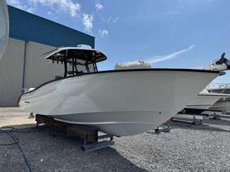 32' Cape Horn 2022