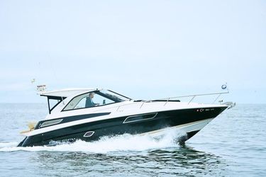 37' Regal 2012