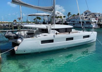 45' Lagoon 2021