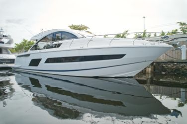 53' Fairline 2018