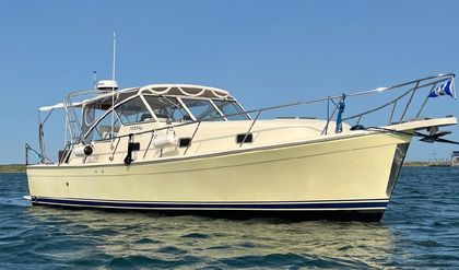 34' Mainship 2005