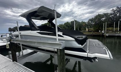 29' Cobalt 2020 Yacht For Sale