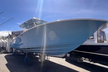35' Sportsman 2025