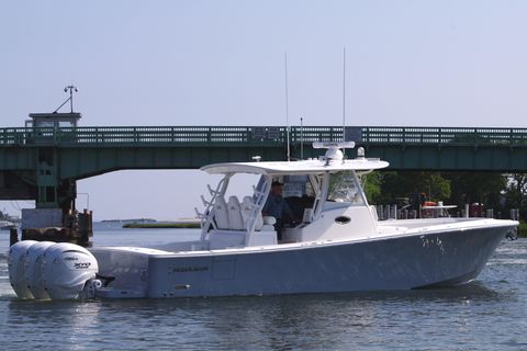 2025 Regulator 37