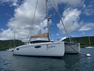 43' Fountaine Pajot 2012