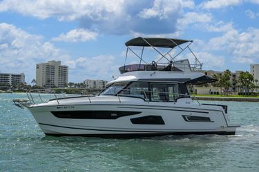 34' Jeanneau 2022