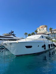 75' Ferretti Yachts 2015