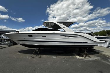 31' Sea Ray 2021