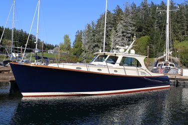 44' Hinckley 2009