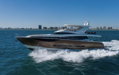 75' Prestige 2015 Yacht For Sale