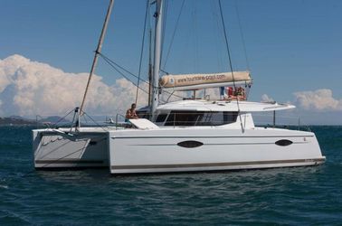 43' Fountaine Pajot 2015