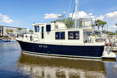 36' American Tug 2003 Yacht For Sale