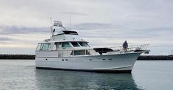 Hatteras Tri Cabin Motor Yacht