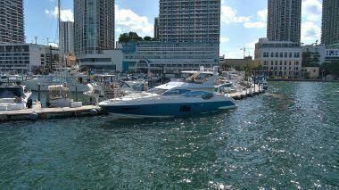 70' Azimut 2011