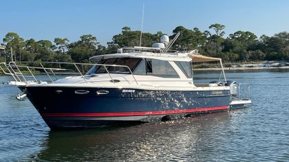32' Cutwater 2022