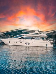 85' Aicon 2007 Yacht For Sale