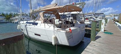43' Dufour 2019