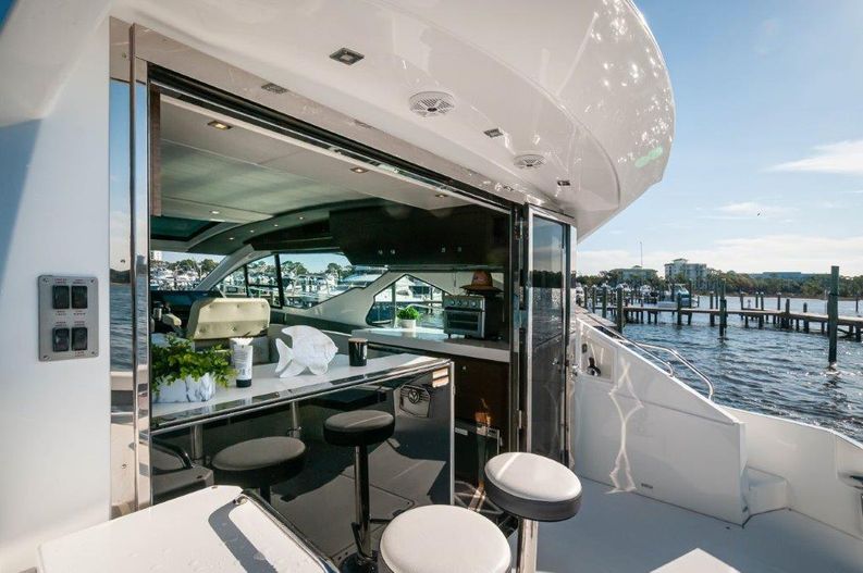 Triple Trouble Yacht Photos Pics 2016 Cruisers Yachts 60 Cantius  Cockpit 6