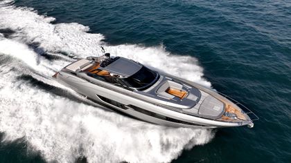 88' Riva 2017