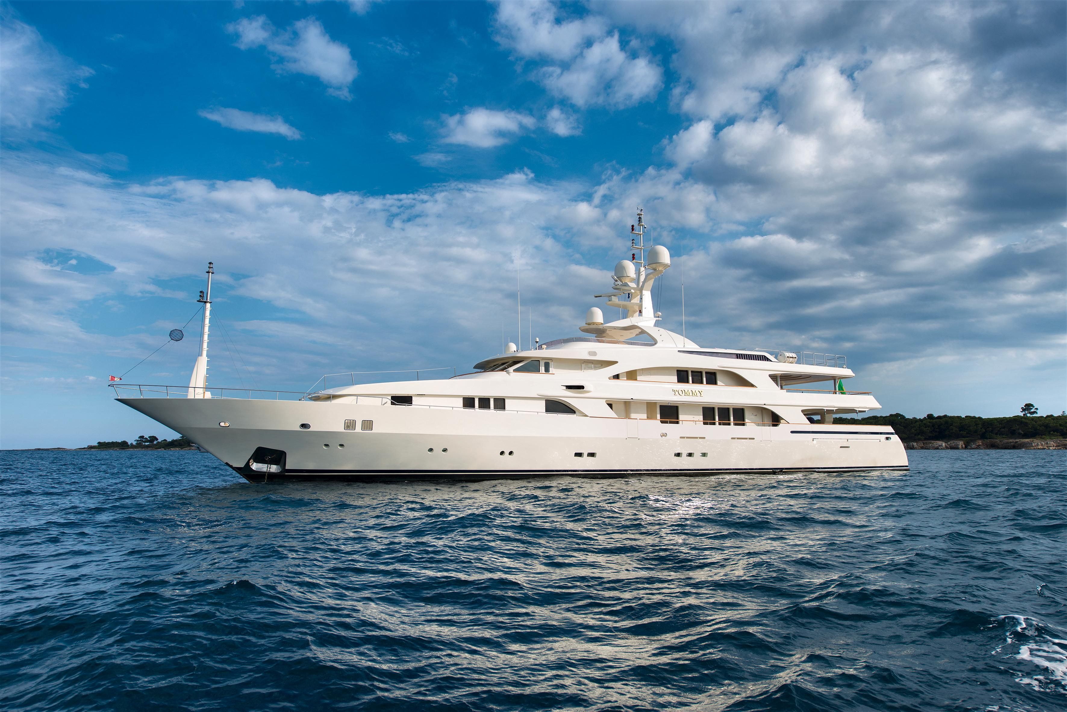 TOMMY Motor Yacht Benetti for sale - YachtWorld