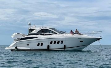 52' Regal 2012