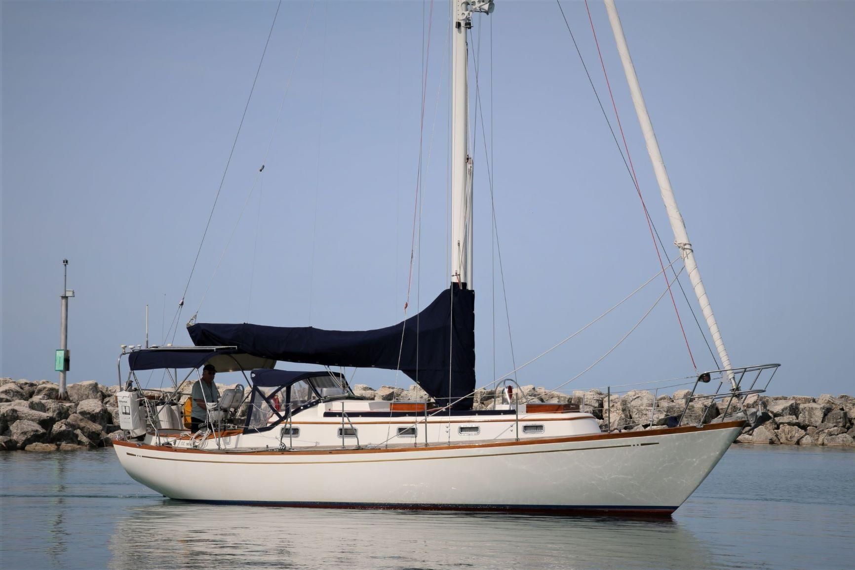 mason 33 sailboat