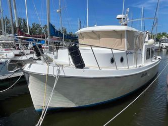 35' American Tug 2002 Yacht For Sale