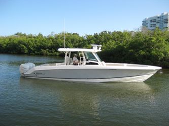 38' Boston Whaler 2018