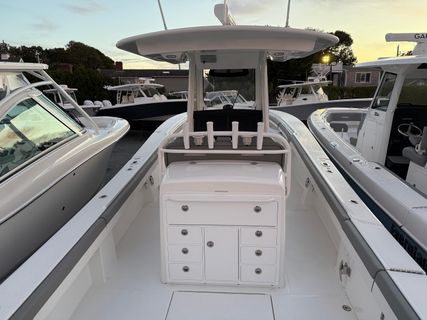 2024 Regulator 34