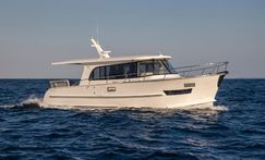 Clipper Motor Yachts Hudson Bay 350