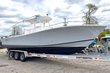 32' Regulator 2009