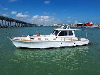 43' Grand Banks 2004 Yacht For Sale